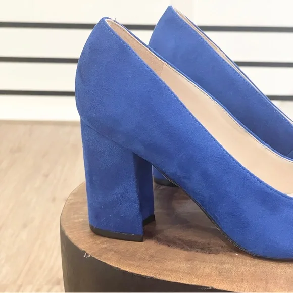 6.5 NWT Nine West faux velvet blue pointed toe block heels - Picture 4 of 10